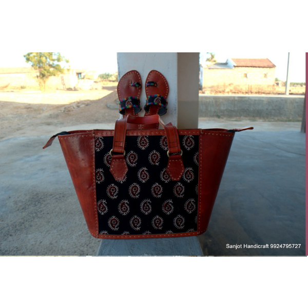 natural and artistic